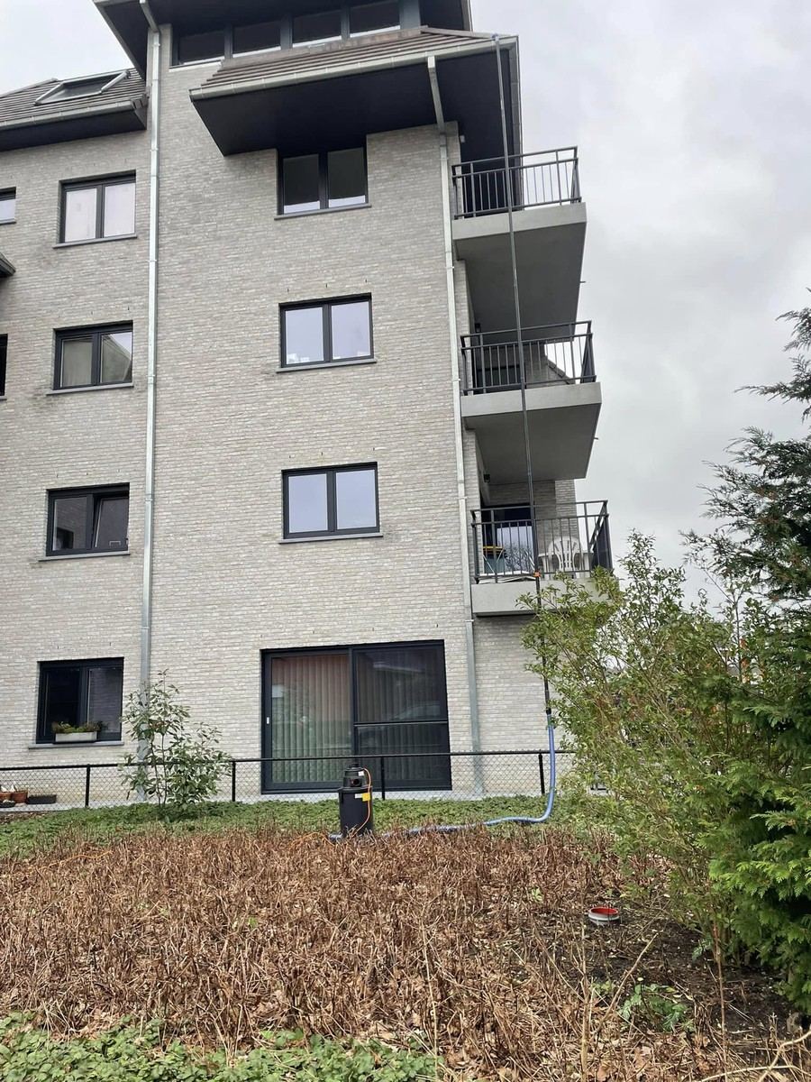 Appartementsgebouw met balkons